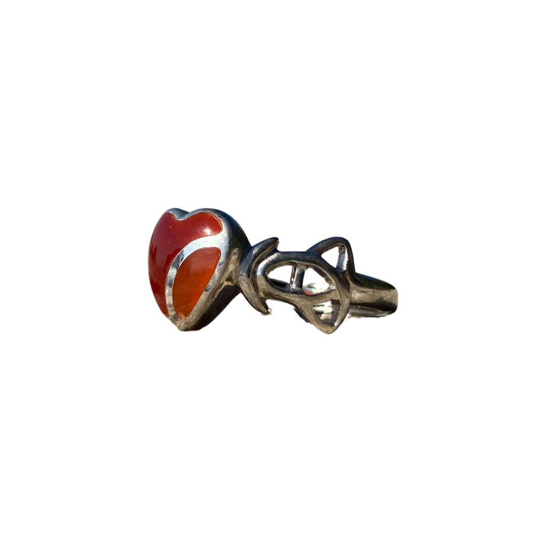 Lesbian_pride_ring(red agate and carnelian)